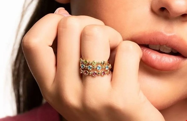 Tijdloze sieraden cadeau geven: waar je op let bij een blijvend cadeau